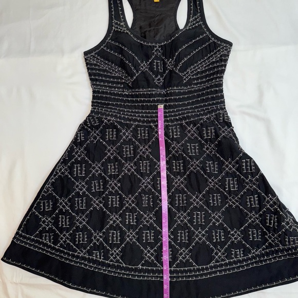Leifsdottir Black with White Quilt Stitching Sleeveless Mini Dress - Picture 6 of 11